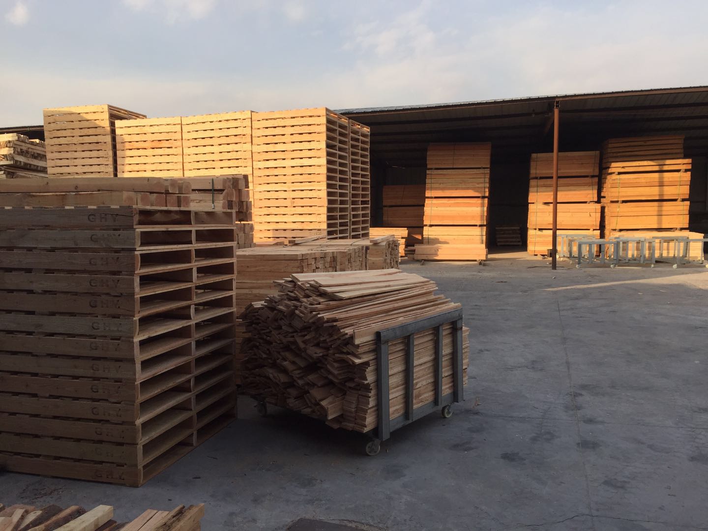 ��Ѭ��ľ�бP(p��n)